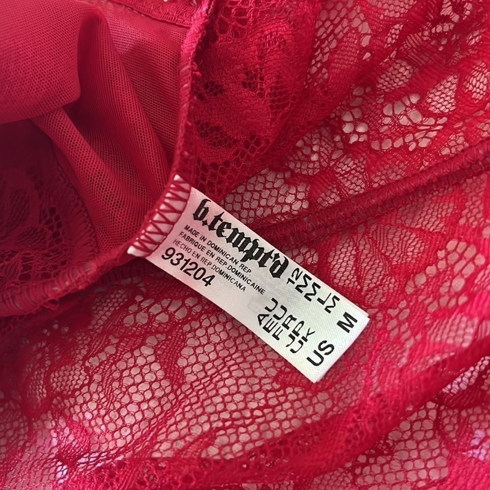b.tempt'd by Wacoal Women's Lace Encounter Chemise Crimson Red​​​​​​​​​ - Picture 12 of 13